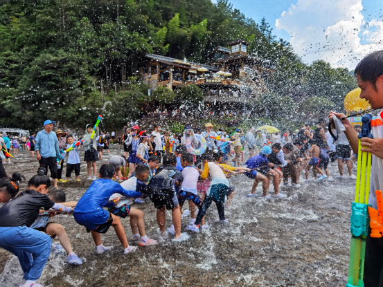 1759981085518570.png image.png