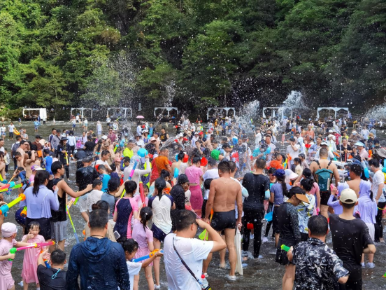 1759981219332962.png image.png